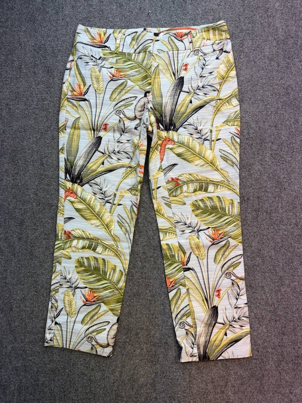 Ann Taylor Devin Fit Women’s Capri Pants Size 4 Tropical Monkey Print